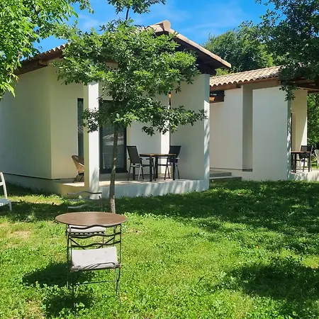 Boise En Cevennes - O Jardin D'a Cote アヴェーズ
