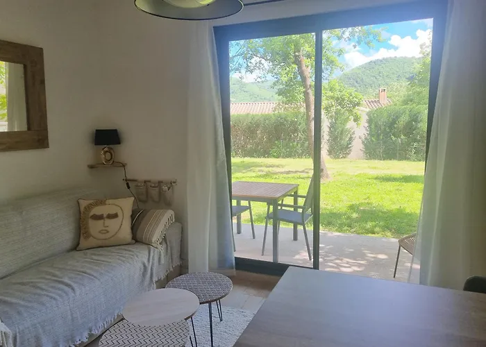 Boisé En Cévennes - ô Jardin D'à Côté Apartamento *